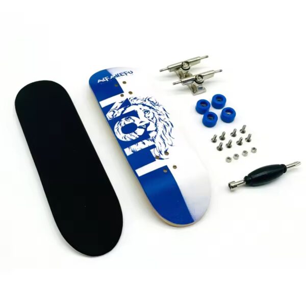 Skateboard Lion BLUE - Image 2